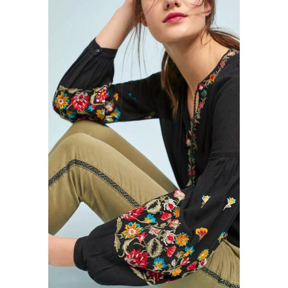 Anthropologie Maeve Lanie Boho Embroidered Peasant Top Small Black Tassel - Picture 3 of 12